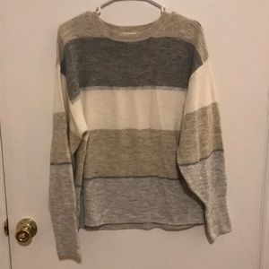 Super cute and cozy H&M sweater